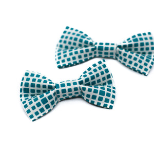 Teal Squared Bowtie for Puppy Dogs and Kitty Cats
